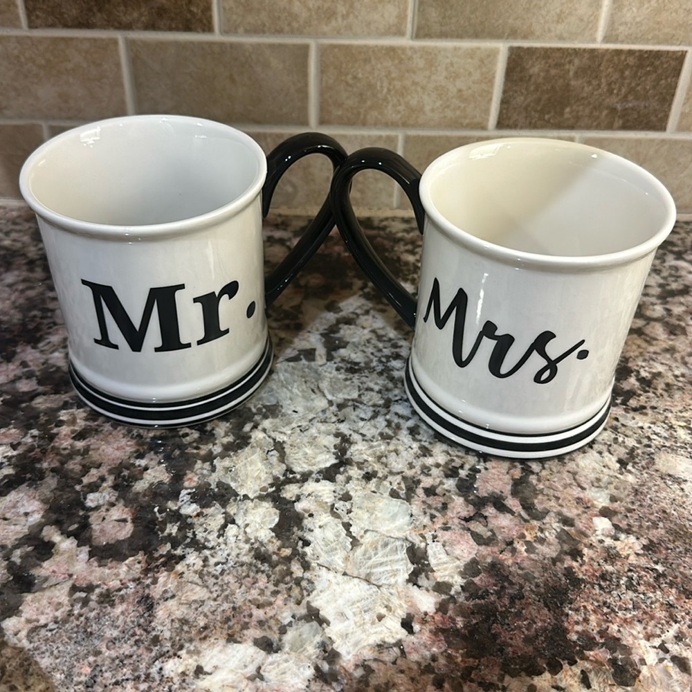 Mr and Mrs Mugs 16 fl oz